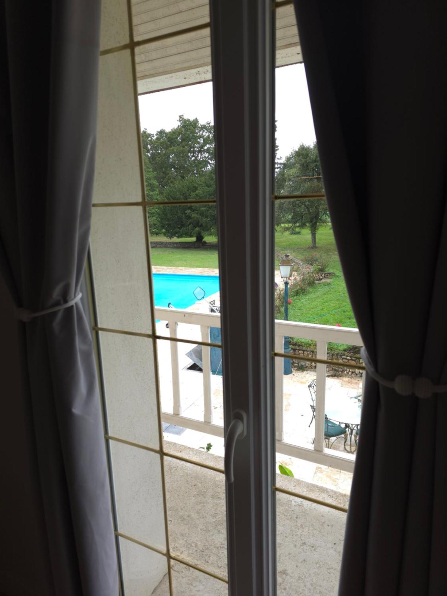 Bed and Breakfast Domaine Des Bruns Châtillon-Coligny Esterno foto