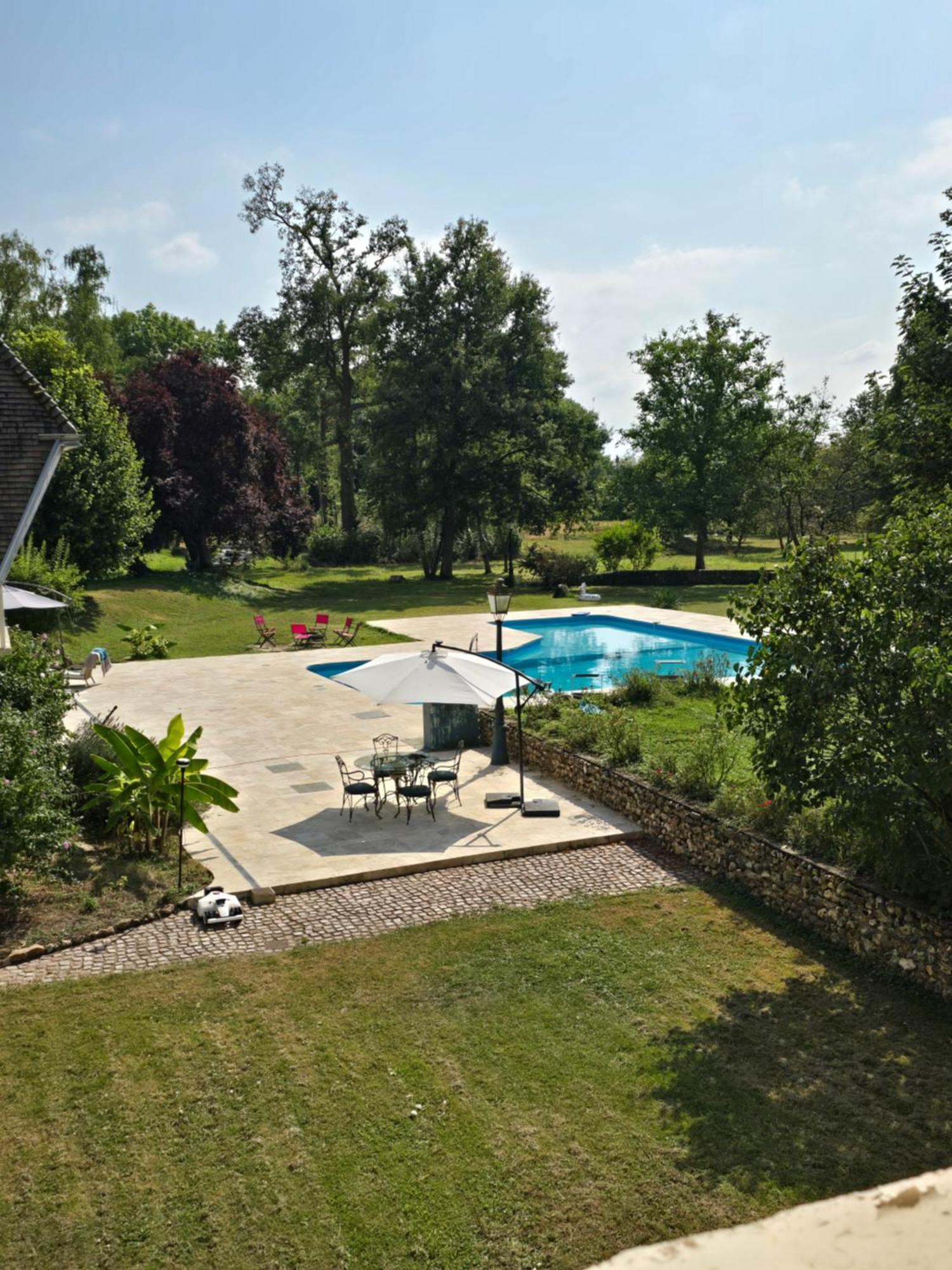Bed and Breakfast Domaine Des Bruns Châtillon-Coligny Esterno foto