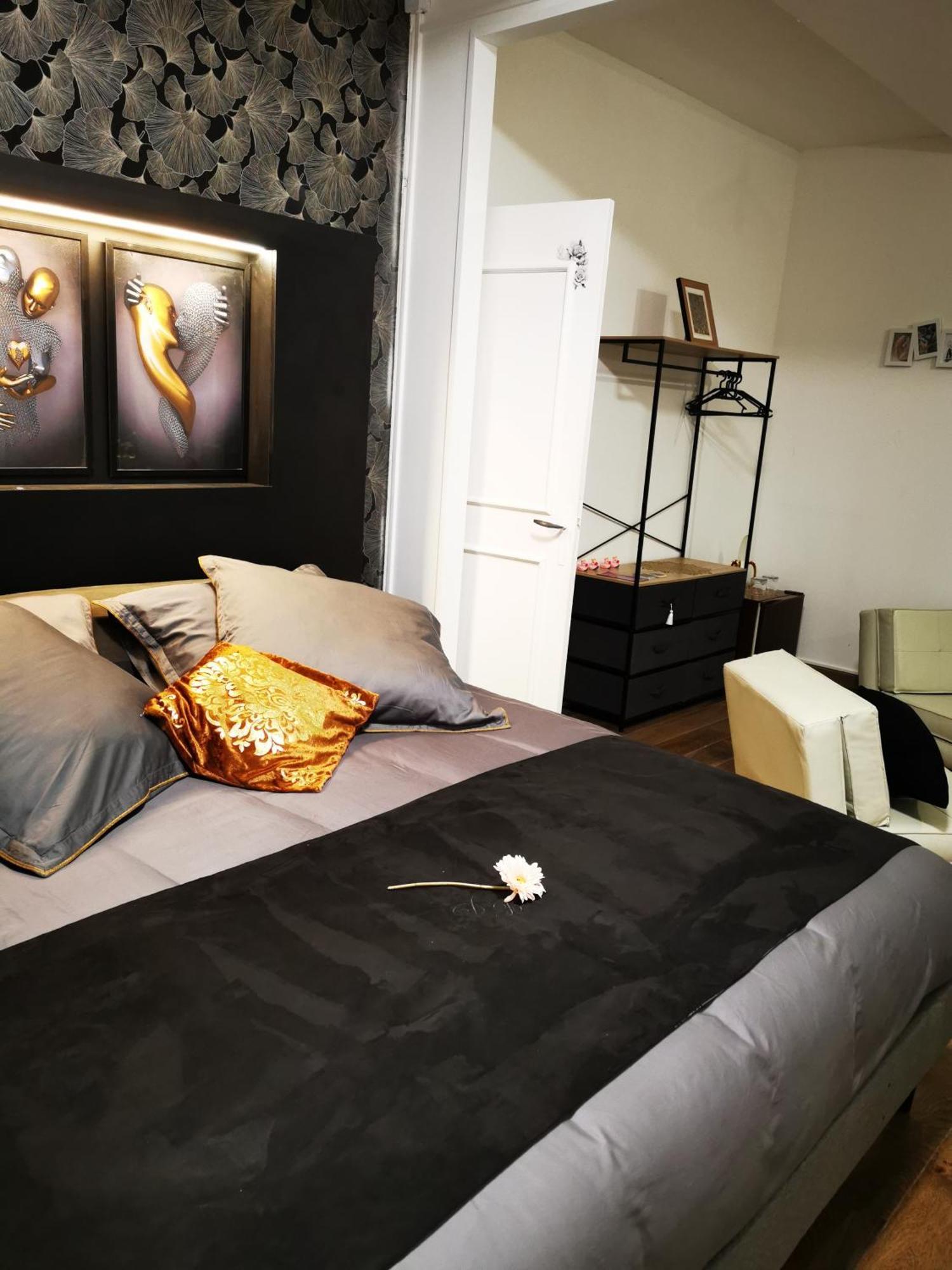 Bed and Breakfast Domaine Des Bruns Châtillon-Coligny Esterno foto